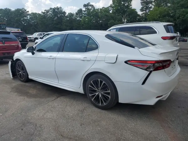 JTNB11HK4J3019700 2018 TOYOTA CAMRY - Image 2