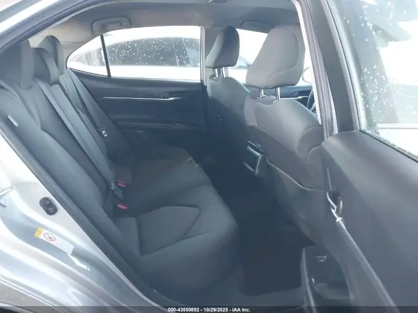 JTNB11HK4J3021012 2018 TOYOTA CAMRY - Image 8