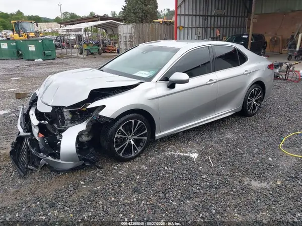 JTNB11HK4J3021253 2018 TOYOTA CAMRY - Image 2