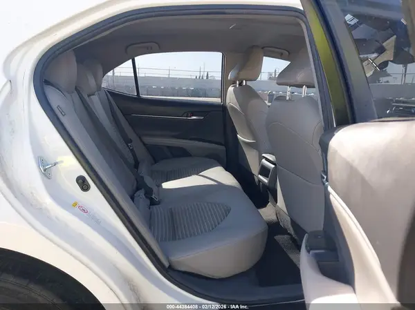 JTNB11HK4J3022287 2018 TOYOTA CAMRY - Image 8