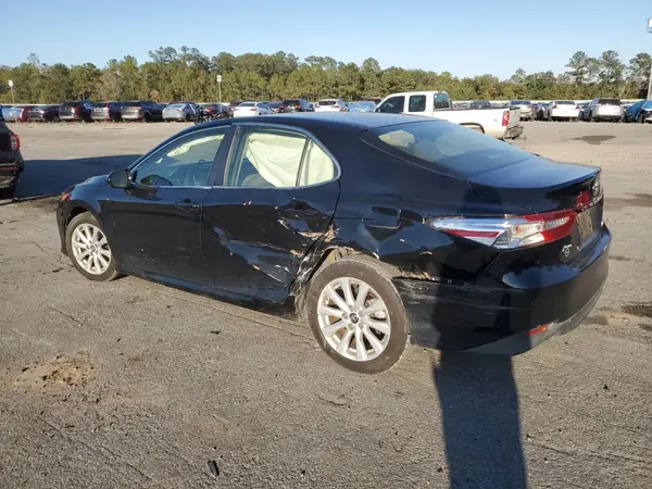 JTNB11HK4J3022497 2018 TOYOTA CAMRY - Image 2