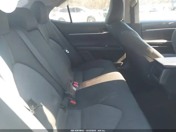 JTNB11HK4J3022564 2018 TOYOTA CAMRY - Image 8
