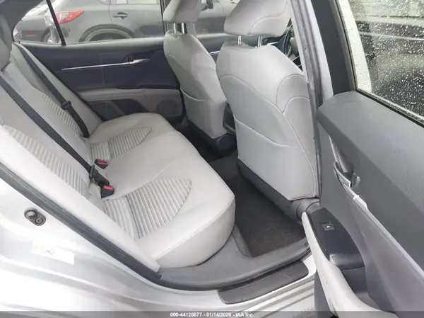 JTNB11HK4J3022998 2018 TOYOTA CAMRY - Image 8