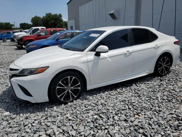 JTNB11HK4J3023715 2018 TOYOTA CAMRY - Image 1
