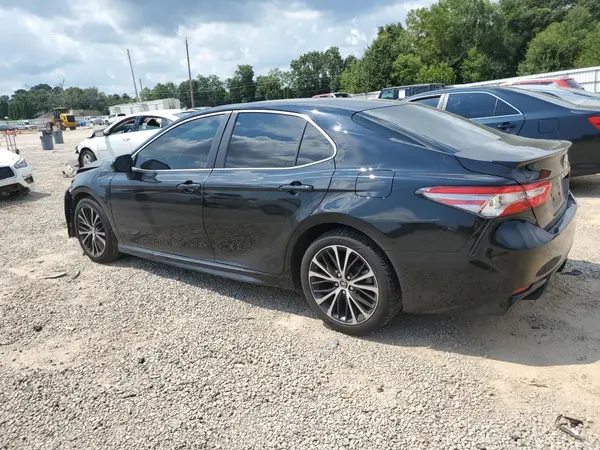 JTNB11HK4J3023780 2018 TOYOTA CAMRY - Image 2