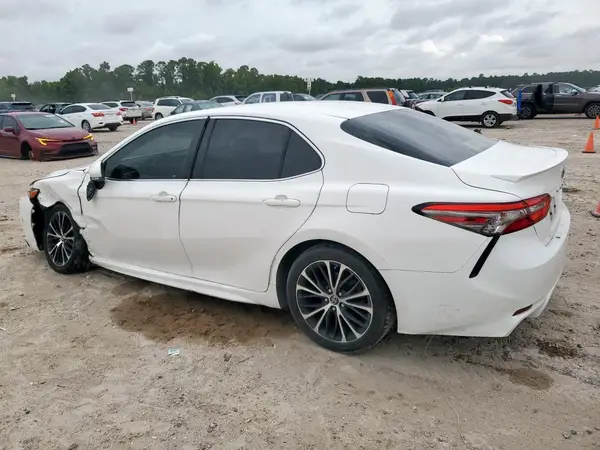 JTNB11HK4J3023861 2018 TOYOTA CAMRY - Image 2