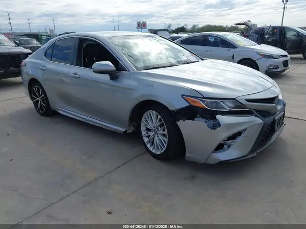 JTNB11HK4J3029790 2018 TOYOTA CAMRY - Image 1