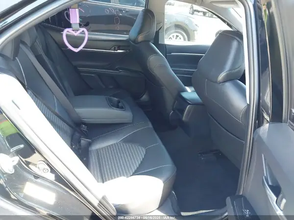 JTNB11HK4J3029921 2018 TOYOTA CAMRY - Image 8