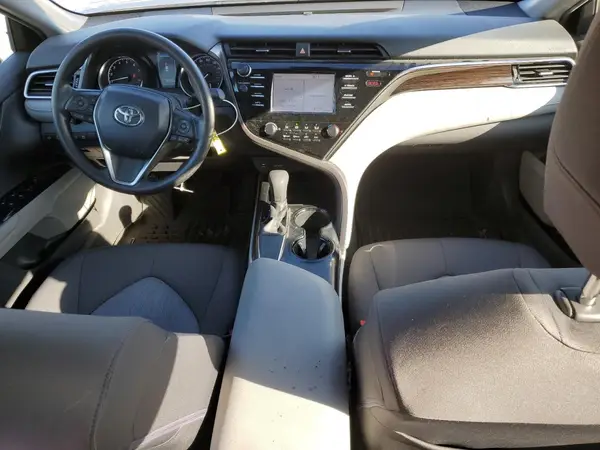 JTNB11HK4J3030373 2018 TOYOTA CAMRY - Image 8