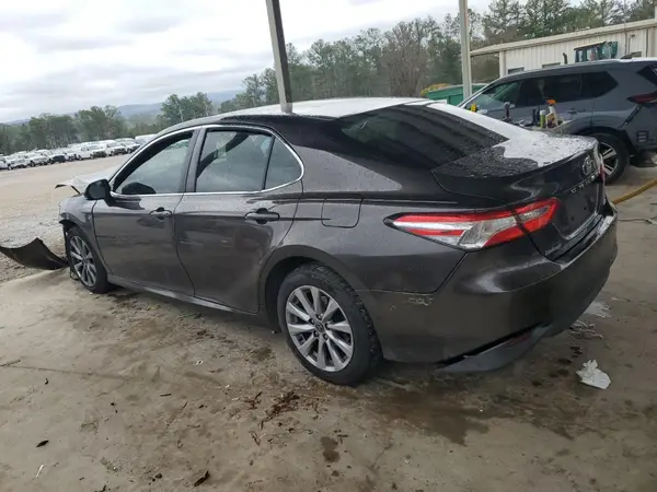 JTNB11HK4J3032186 2018 TOYOTA CAMRY - Image 2