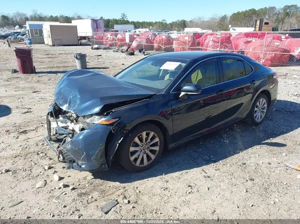 JTNB11HK4J3032866 2018 TOYOTA CAMRY - Image 2