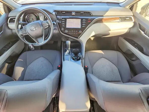 JTNB11HK4J3039137 2018 TOYOTA CAMRY - Image 8