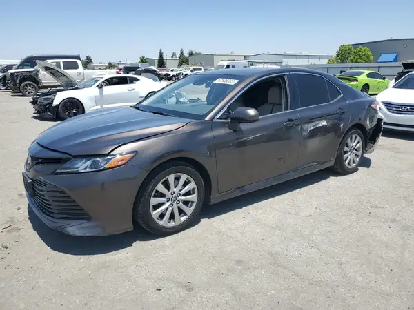 JTNB11HK4J3039722 2018 TOYOTA CAMRY - Image 1