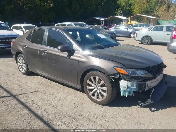 JTNB11HK4J3041647 2018 TOYOTA CAMRY - Image 1