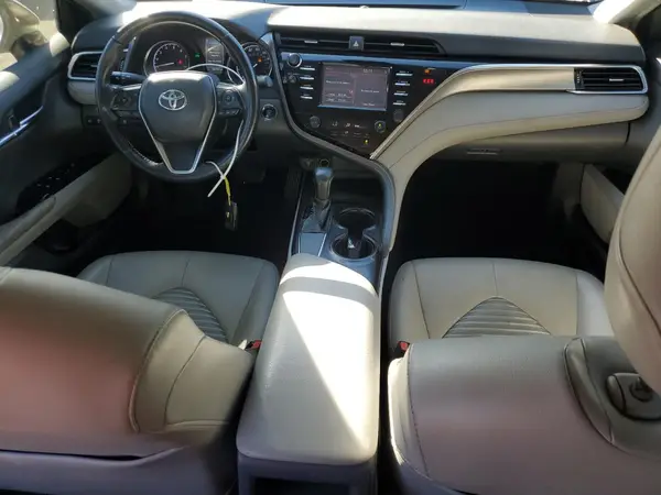 JTNB11HK4J3049490 2018 TOYOTA CAMRY - Image 8