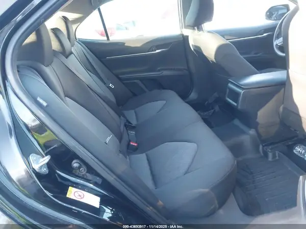 JTNB11HK4J3066712 2018 TOYOTA CAMRY - Image 8