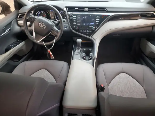 JTNB11HK5J3001044 2018 TOYOTA CAMRY - Image 8