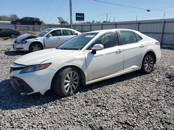 JTNB11HK5J3002372 2018 TOYOTA CAMRY - Image 1