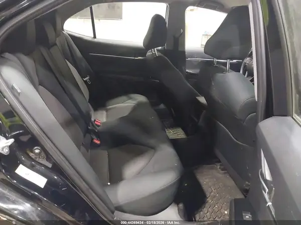 JTNB11HK5J3002811 2018 TOYOTA CAMRY - Image 8