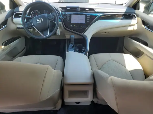 JTNB11HK5J3003571 2018 TOYOTA CAMRY - Image 8