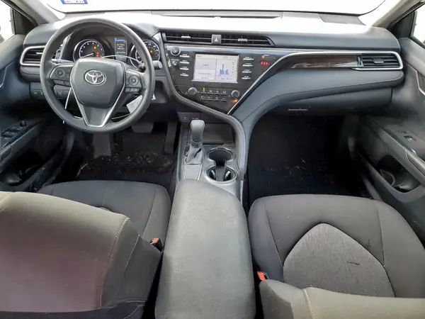 JTNB11HK5J3006535 2018 TOYOTA CAMRY - Image 8