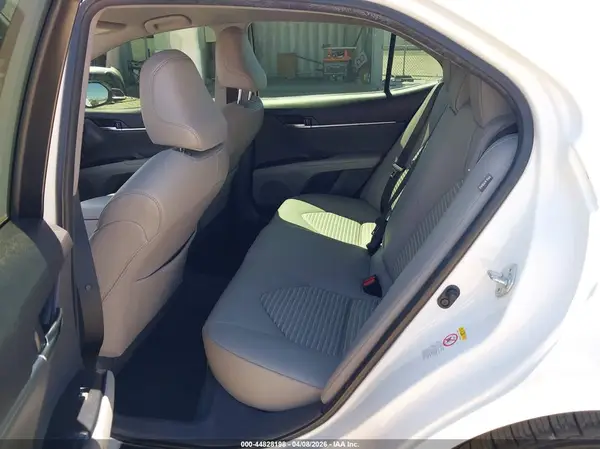 JTNB11HK5J3009175 2018 TOYOTA CAMRY - Image 8