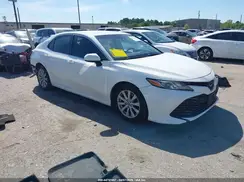 JTNB11HK5J3010116 2018 TOYOTA CAMRY