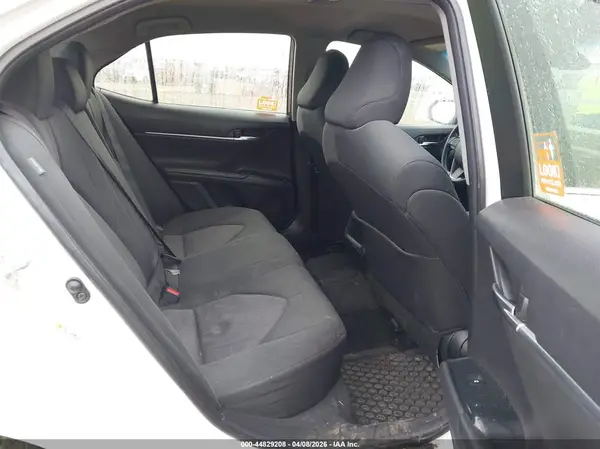 JTNB11HK5J3010293 2018 TOYOTA CAMRY - Image 8