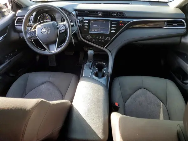 JTNB11HK5J3014523 2018 TOYOTA CAMRY - Image 8