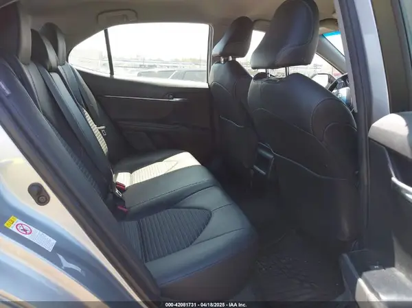 JTNB11HK5J3014750 2018 TOYOTA CAMRY - Image 8