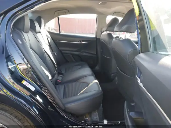 JTNB11HK5J3018507 2018 TOYOTA CAMRY - Image 8