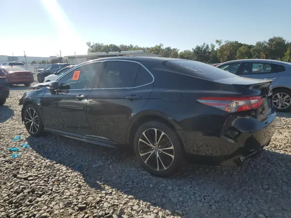 JTNB11HK5J3019883 2018 TOYOTA CAMRY - Image 2