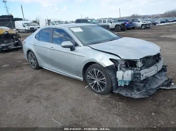 JTNB11HK5J3020709 2018 TOYOTA CAMRY - Image 1