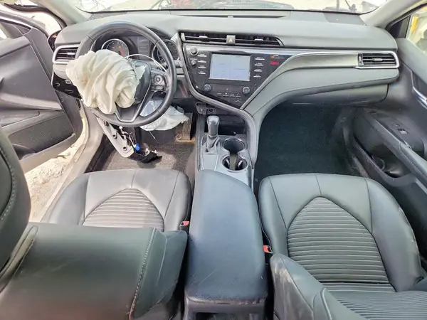 JTNB11HK5J3022394 2018 TOYOTA CAMRY - Image 8