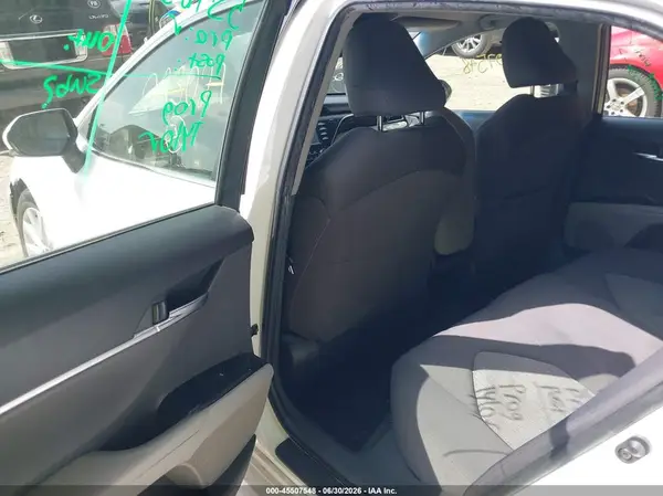 JTNB11HK5J3023027 2018 TOYOTA CAMRY - Image 8