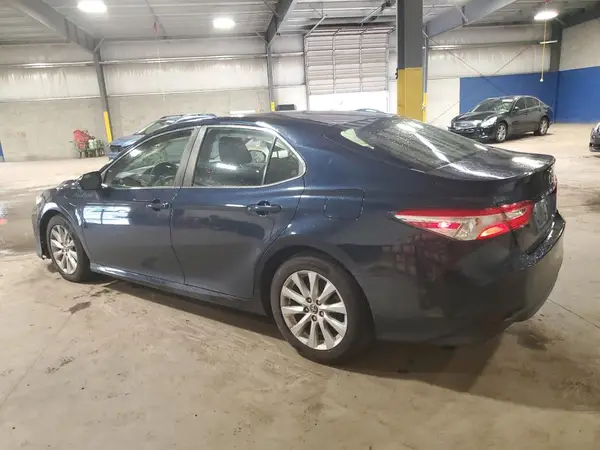 JTNB11HK5J3031368 2018 TOYOTA CAMRY - Image 2