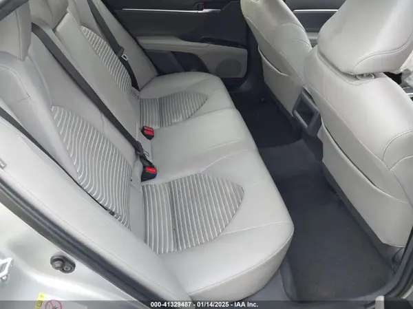 JTNB11HK5J3031998 2018 TOYOTA CAMRY - Image 8