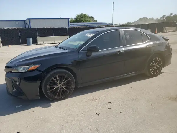 JTNB11HK5J3035081 2018 TOYOTA CAMRY - Image 1