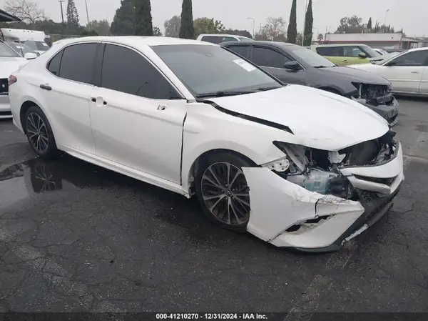 JTNB11HK5J3035517 2018 TOYOTA CAMRY - Image 1