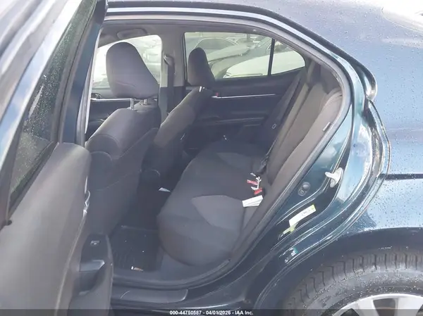 JTNB11HK5J3035534 2018 TOYOTA CAMRY - Image 8