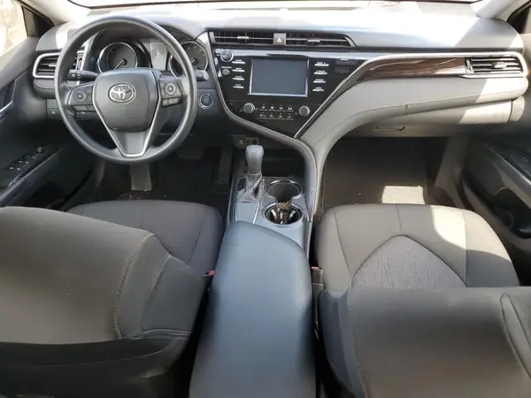 JTNB11HK5J3038305 2018 TOYOTA CAMRY - Image 8