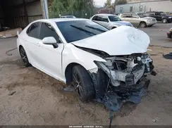 JTNB11HK5J3038773 2018 TOYOTA CAMRY