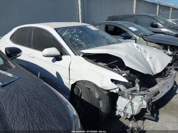 JTNB11HK5J3039454 2018 TOYOTA CAMRY - Image 1