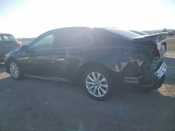 JTNB11HK5J3041012 2018 TOYOTA CAMRY - Image 2