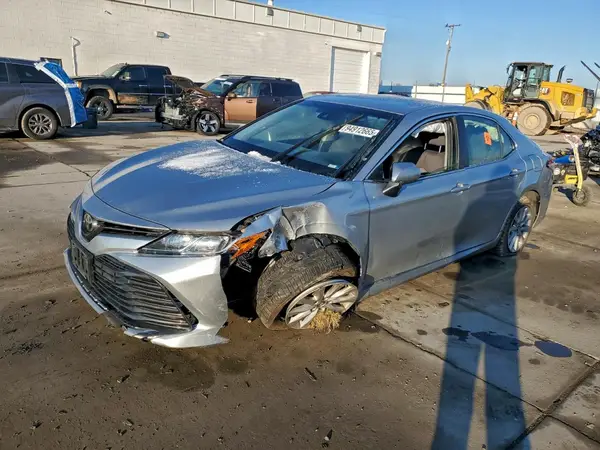 JTNB11HK5J3041673 2018 TOYOTA CAMRY - Image 1