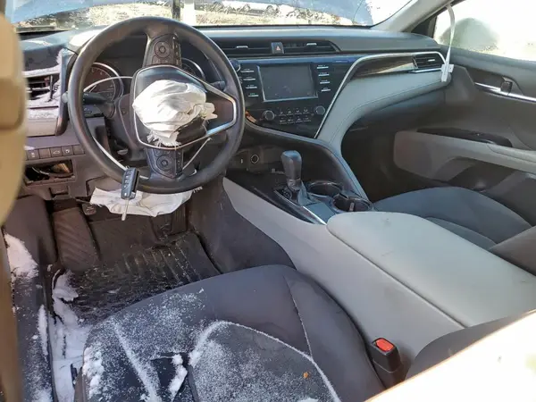 JTNB11HK5J3041673 2018 TOYOTA CAMRY - Image 8