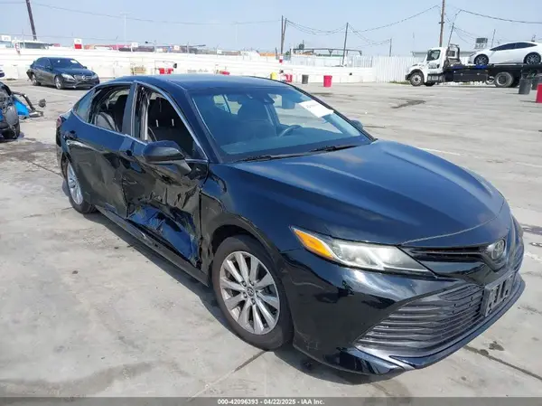 JTNB11HK5J3041950 2018 TOYOTA CAMRY - Image 1