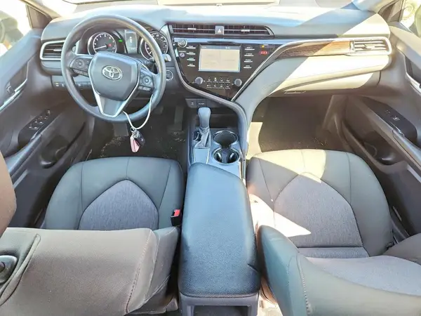 JTNB11HK5J3043987 2018 TOYOTA CAMRY - Image 8