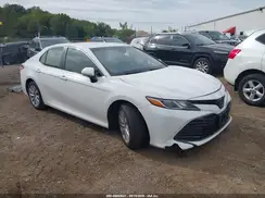 JTNB11HK5J3047361 2018 TOYOTA CAMRY