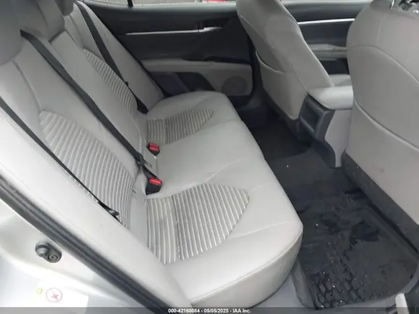 JTNB11HK5J3047778 2018 TOYOTA CAMRY - Image 8